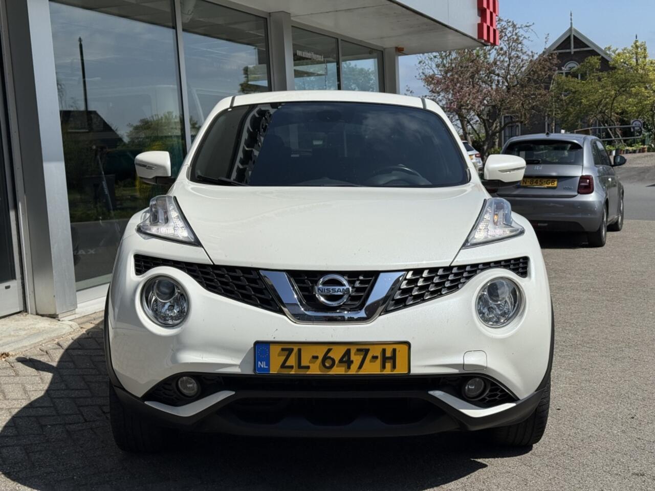 Nissan JUKE 1.6 N-Connecta | Automaat | Camera | Lm17" | stoelverwarming |