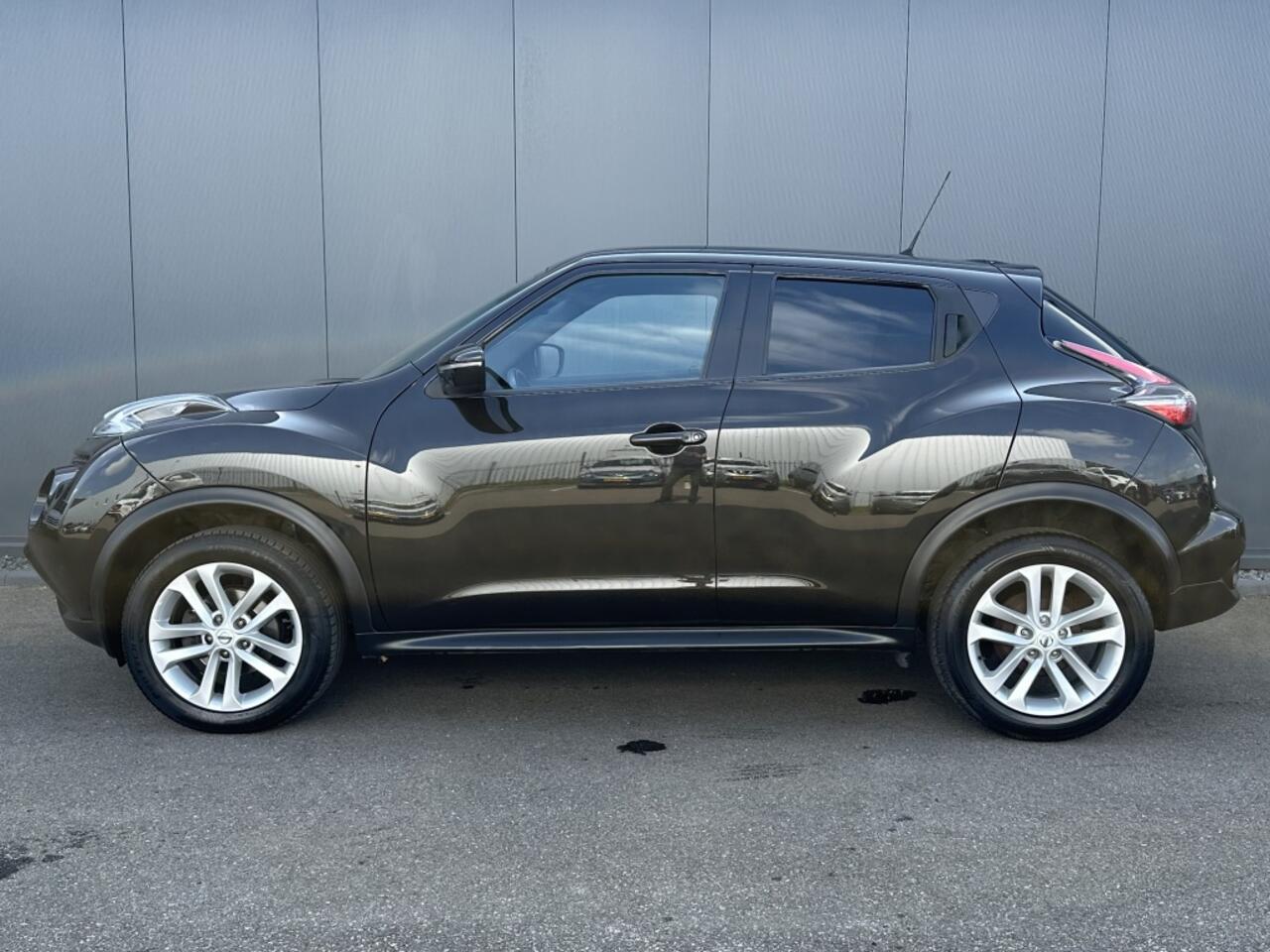 Nissan JUKE 1.2 N-Connecta / NL-auto / Keyless / Navi / Camera