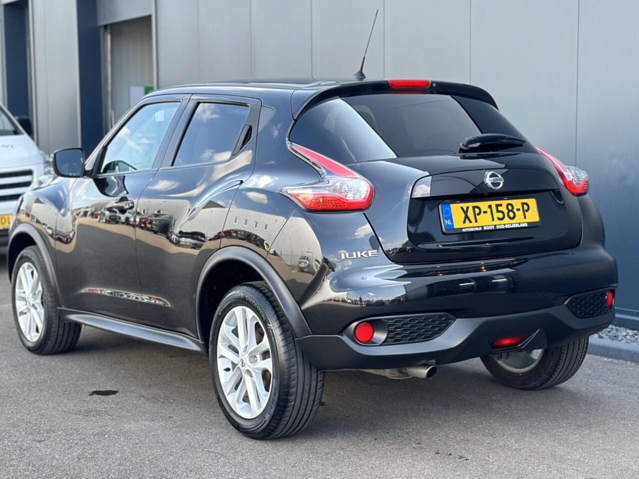 Nissan JUKE 1.2 N-Connecta / NL-auto / Keyless / Navi / Camera