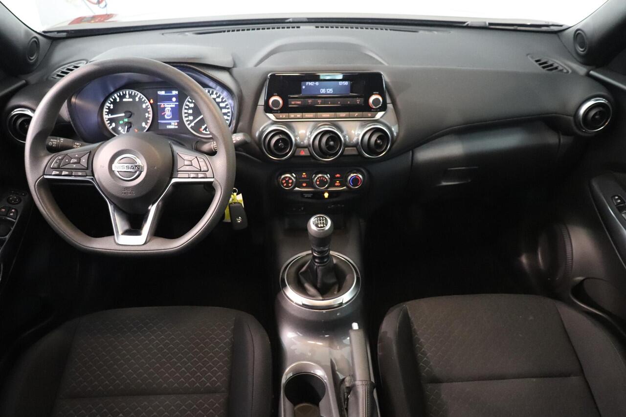Nissan JUKE 1.0 DIG-T Visia | Airco | Bluetooth | LED | DAB | Cruise control | All season banden |
