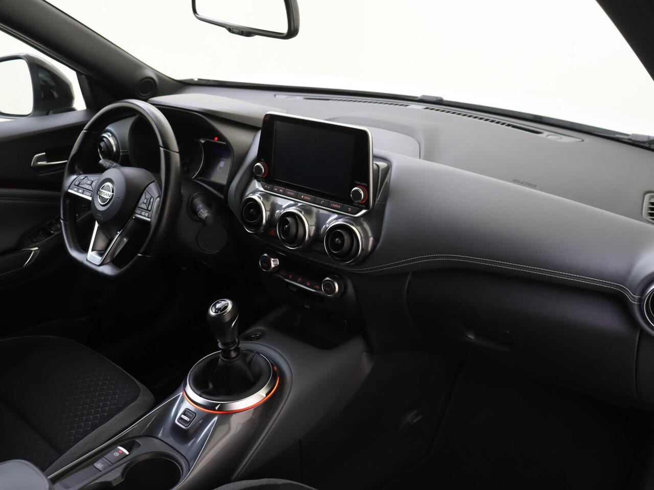 Nissan JUKE 1.0 DIG-T N-Connecta