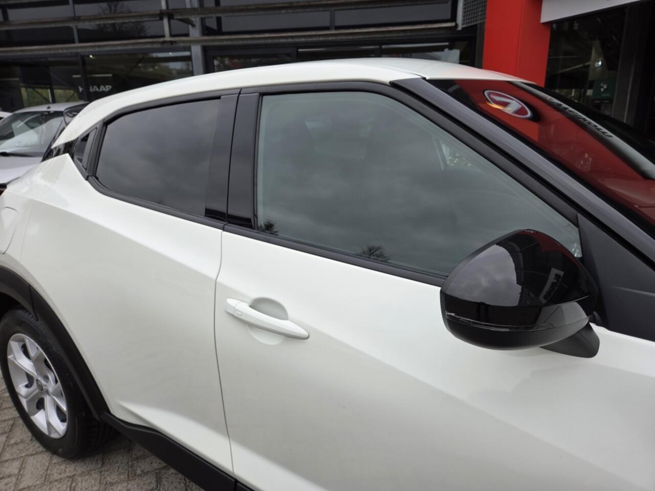 Nissan JUKE 1.0 DIG-T N-Connecta | Keyless | Climate | Carplay