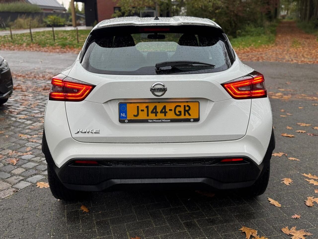 Nissan JUKE 1.0 DIG-T Visia airco,audio,cruise