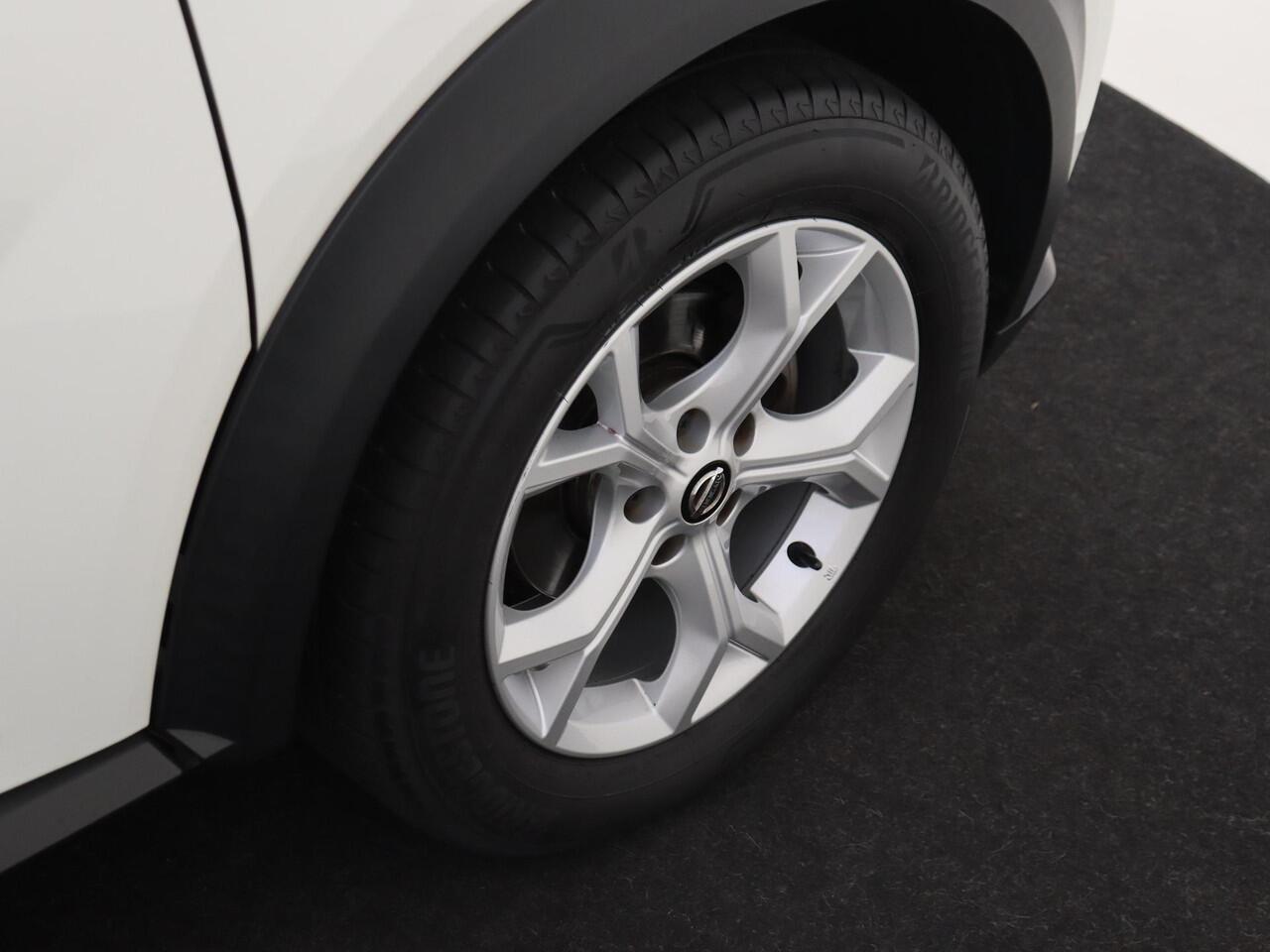 Nissan JUKE 1.0 DIG-T N-Connecta Navigatie | Cruise & Climate Control | Achteruitrijcamera