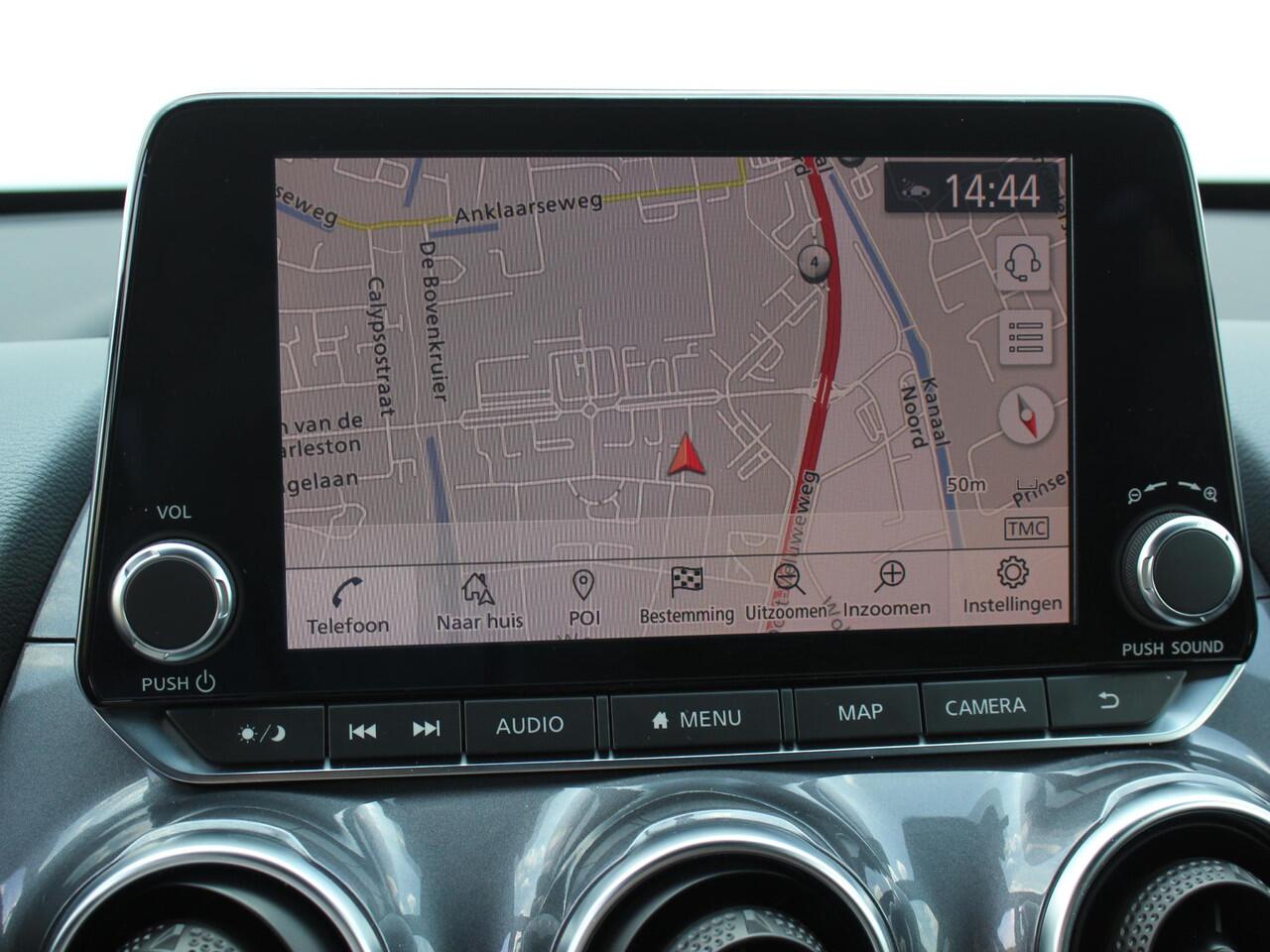 Nissan JUKE 1.0 DIG-T 114 Premiere Edition / Lage Kilometerstand / Navigatie + Apple Carplay/Android Auto / Climate Control / Stoelverwarming Voor / Verwarmde Voorruit /