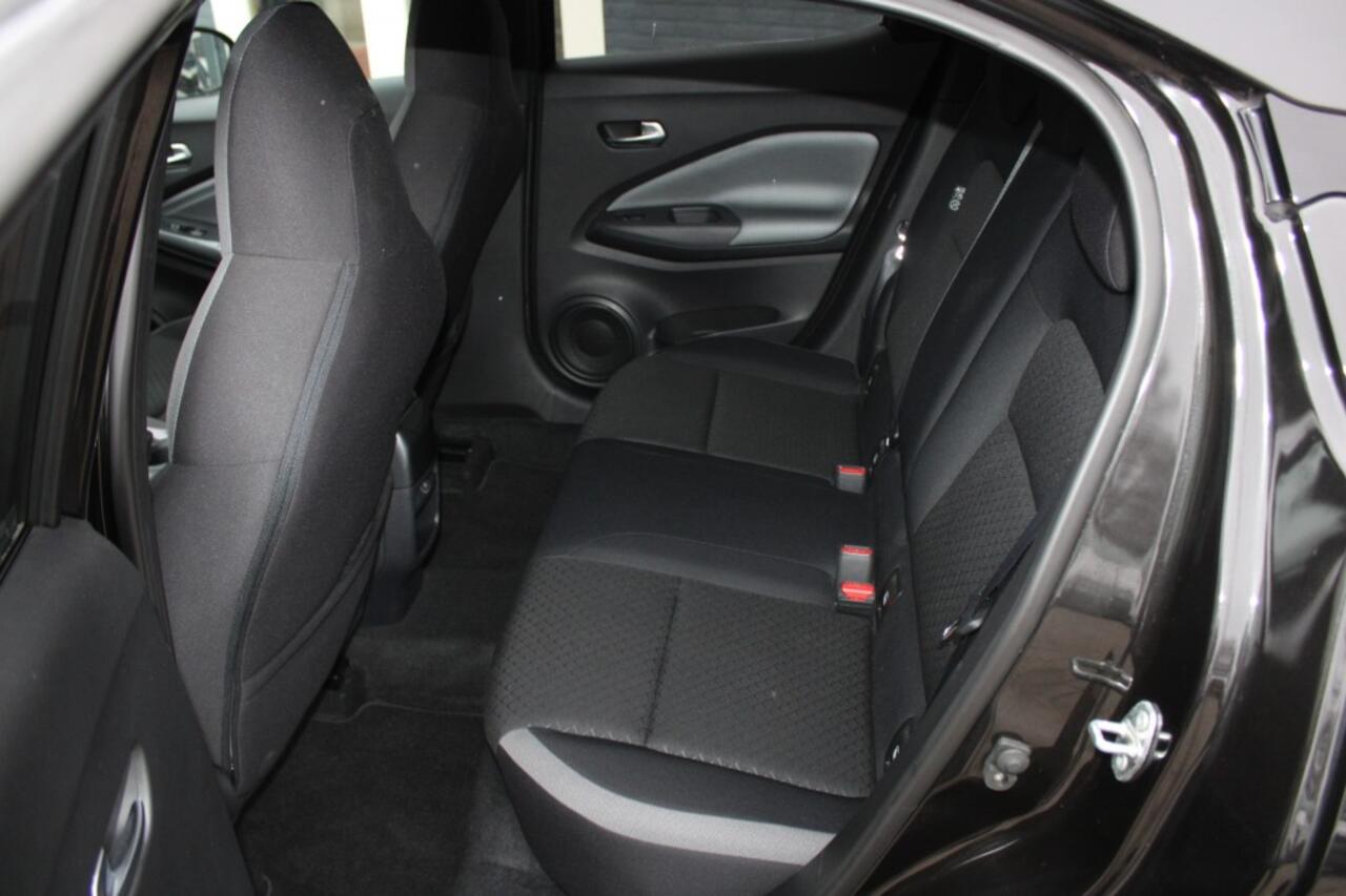 Nissan JUKE 1.0 DIG-T N-CONNECTA Navi Climate Cruise Camera Apple Car 17LM