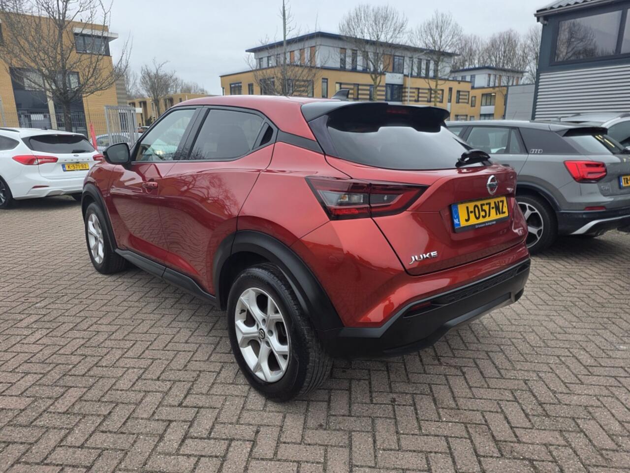 Nissan JUKE 1.0 DIG-T N-Connecta, navi, apple carplay/andriod, aur camera