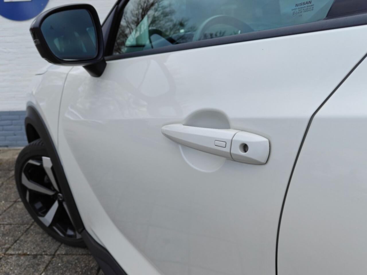 Nissan JUKE 1.0 DIG-T Tekna