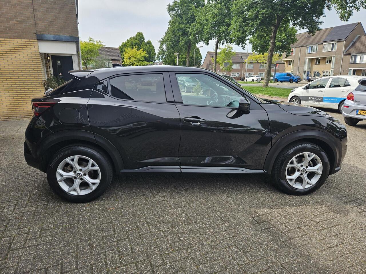 Nissan JUKE 1.0 DIG-T N-Connecta / Airco clima/ Navigatie/ Cruise/ Apple carplay/ PDC/ LED/ LMV/