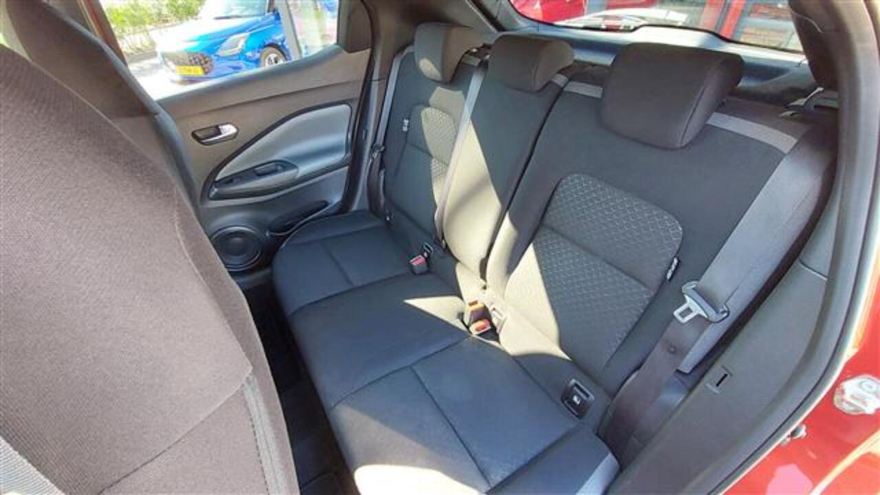 Nissan JUKE 1.0 DIG-T Premiere Edition