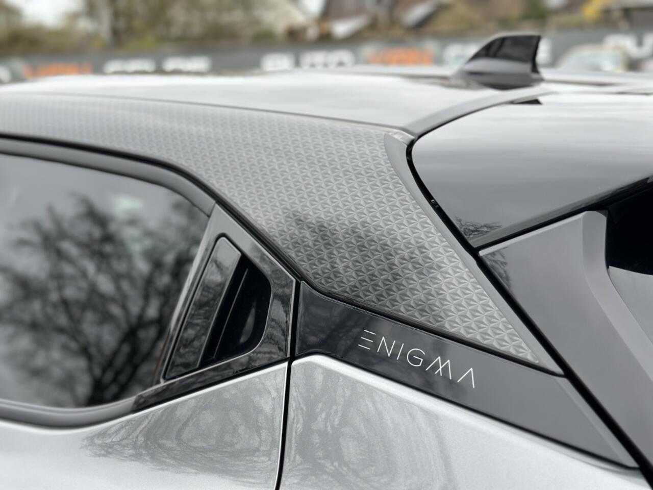 Nissan JUKE 1.0 DIG-T Enigma Camera*Stoelvw*Clima*Cruise*PDC