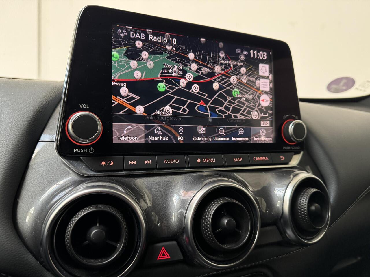 Nissan JUKE 1.0 DIG-T N-Connecta | Navigatie | Achteruitrijcamera | Cruise Control | Stoelverwarming | All-Season banden |