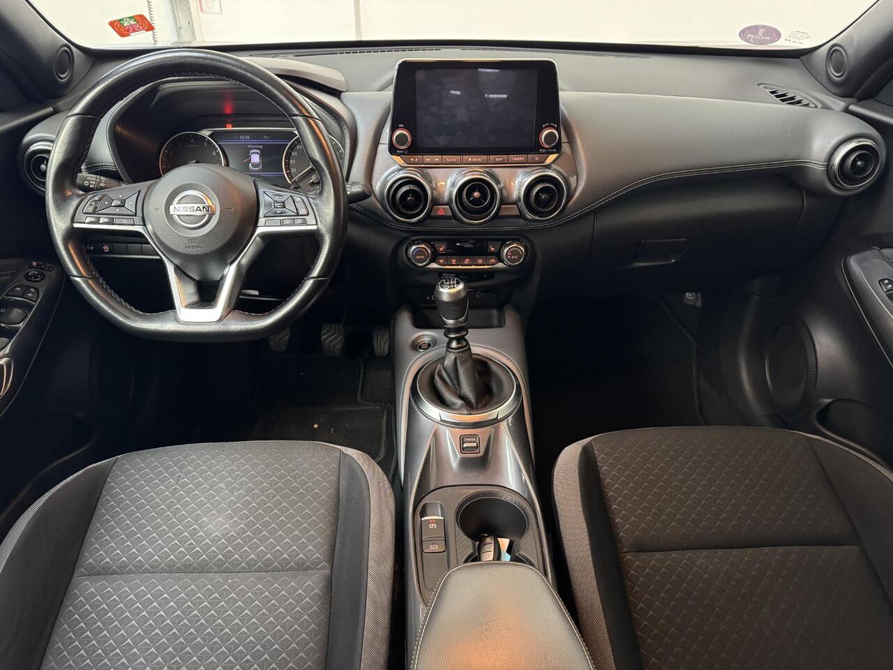 Nissan JUKE 1.0 DIG-T N-Connecta | Navigatie | Achteruitrijcamera | Cruise Control | Stoelverwarming | All-Season banden |