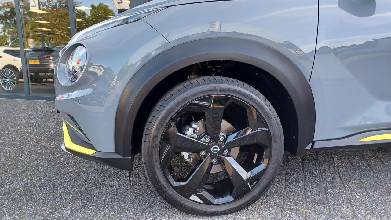 Nissan JUKE 1.0 DIG-T Kiiro | Trekhaak ! | Camera Achter | LM- Velgen 19 Inch | NAVI | TWO -TONE | Special Edition ! |