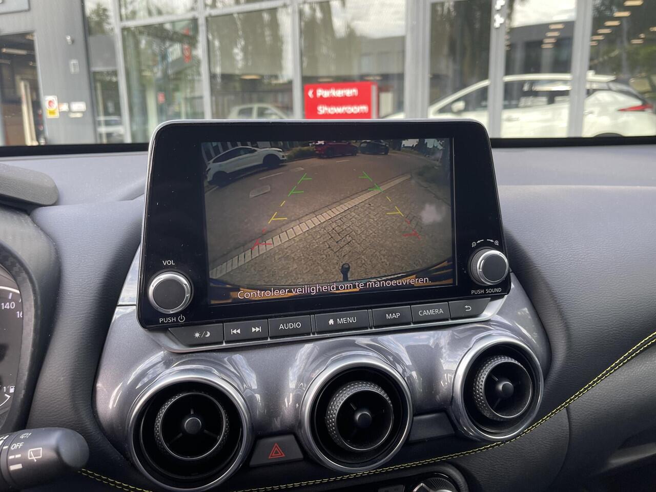 Nissan JUKE 1.0 DIG-T Kiiro | Trekhaak | Navigatie | Camera | 19'' Velgen | Stoelverwarming | Apple Carplay/Android Auto | LED Koplampen | Rijklaarprijs!