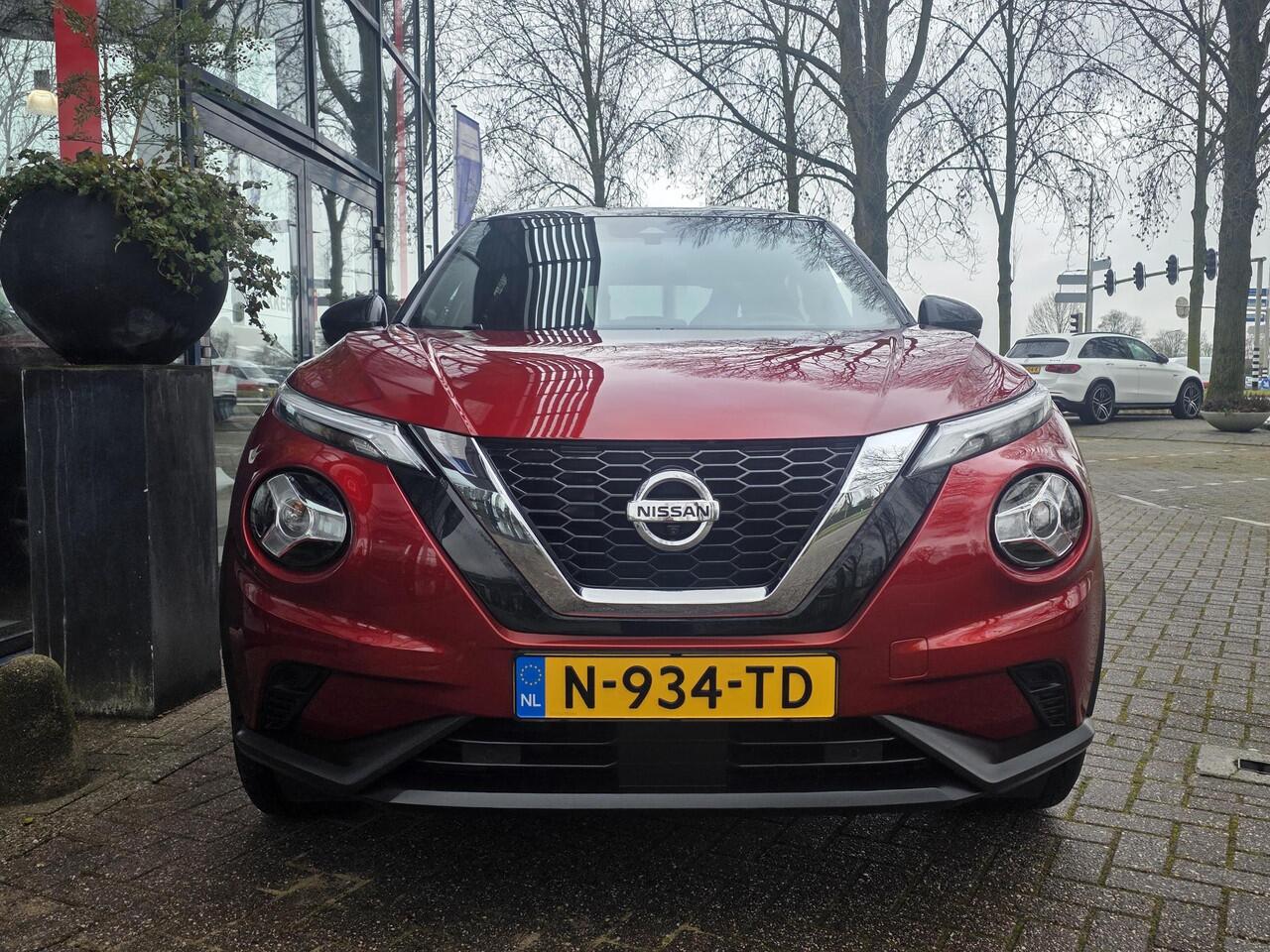 Nissan JUKE 1.0 DIG-T Tekna AUTOMAAT | Trekhaak | Navigatie via Apple Carplay | Cruise Control | Climate Control | Parkeersensoren + Camera