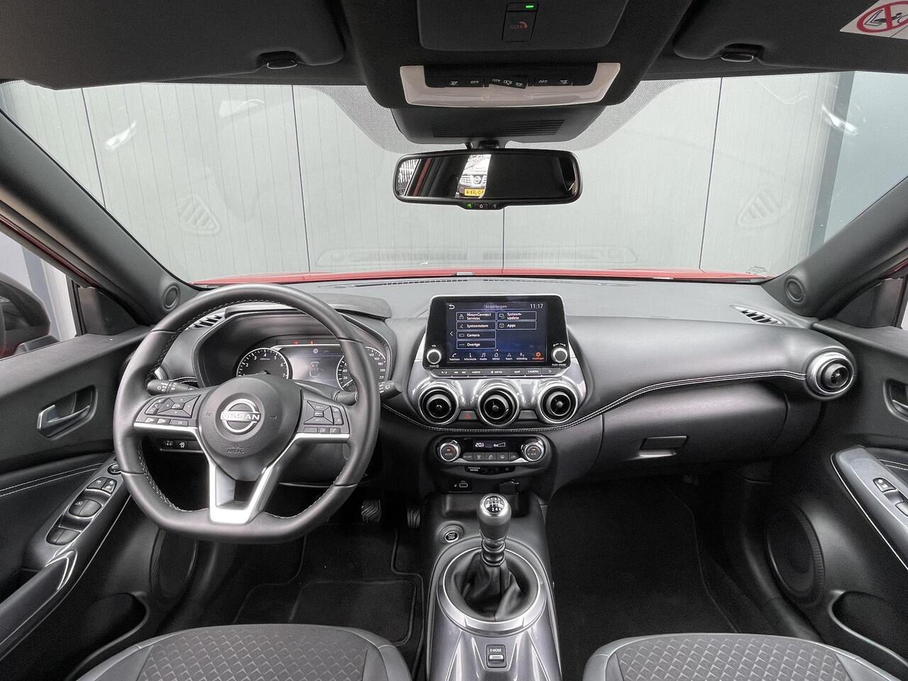 Nissan JUKE 1.0 DIG-T 114 N-Connecta | Metallic rood | Navigatie | 17 inch velgen