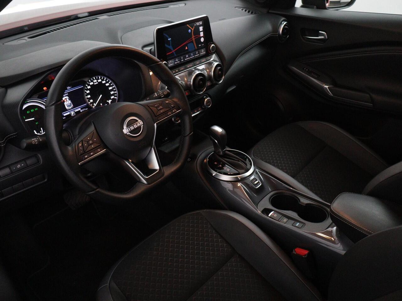 Nissan JUKE 1.6 Hybrid N-Design | Navi | ECC | PDC | LMV | Cam | LED |