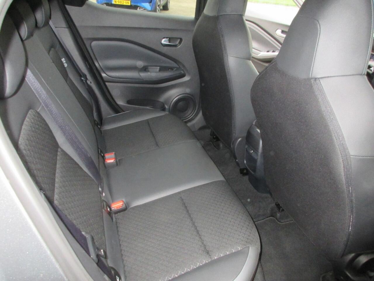 Nissan JUKE 1.6 hybrid bussines edition