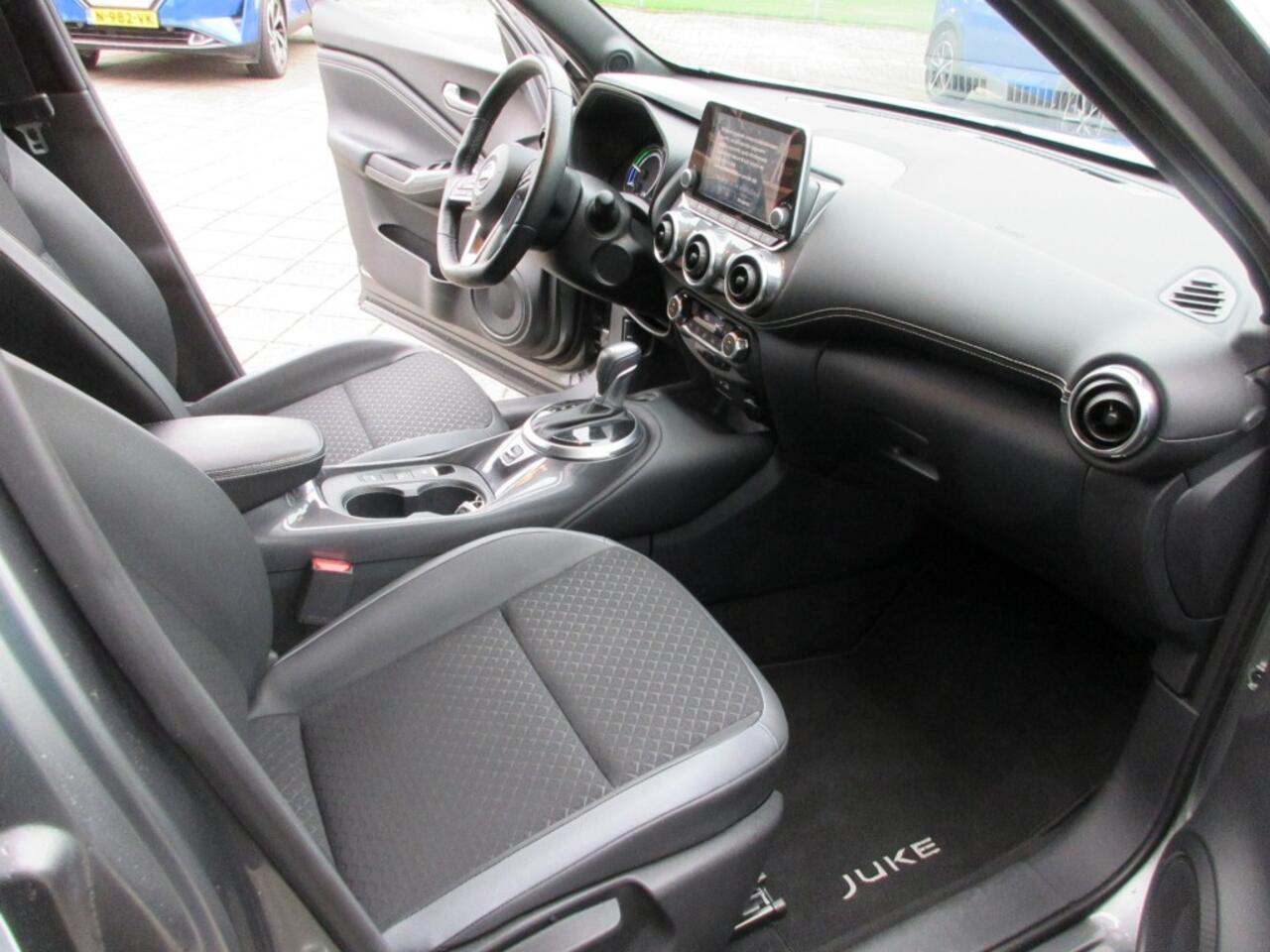 Nissan JUKE 1.6 hybrid bussines edition
