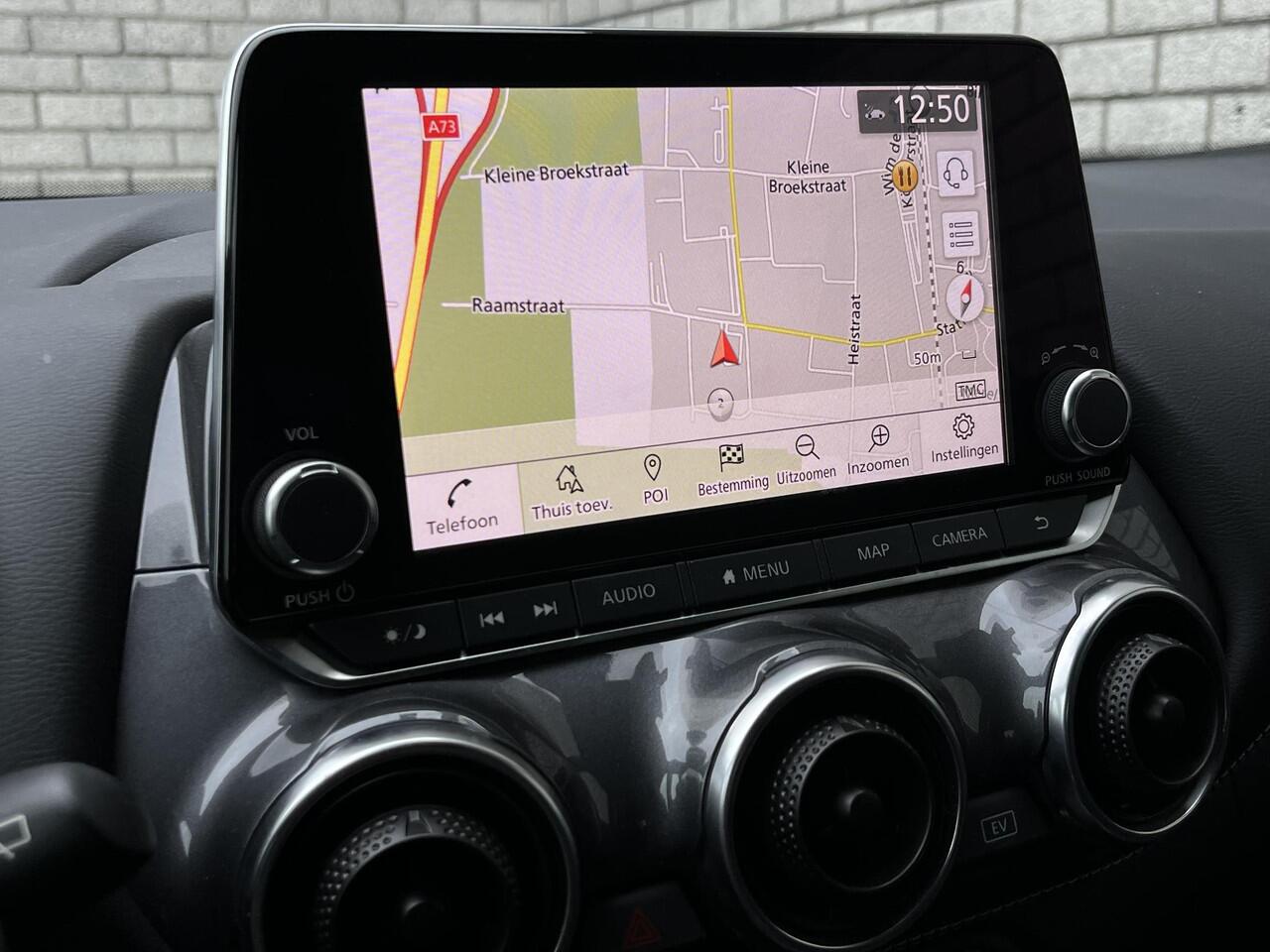 Nissan JUKE 1.6 Hybrid N-Connecta | Stoel + Stuurverwarming | Achteruitrijcamera | Apple CarPlay / Android Auto |