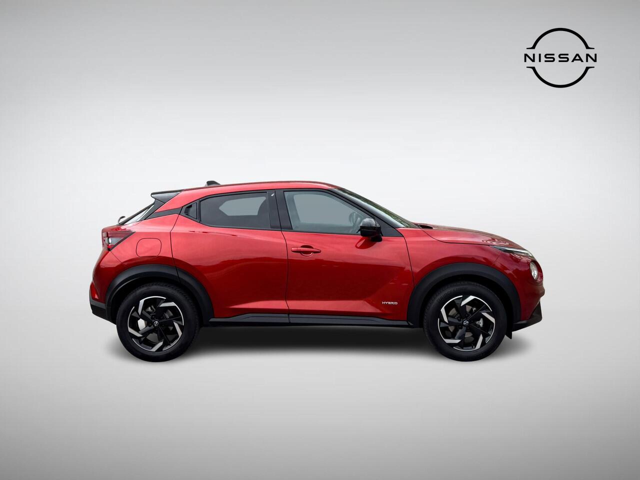 Nissan JUKE 1.6 Hybrid N-Connecta Parking Pack