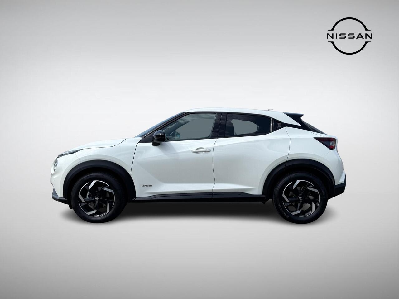 Nissan JUKE 1.6 Hybrid N-Connecta Parking Pack