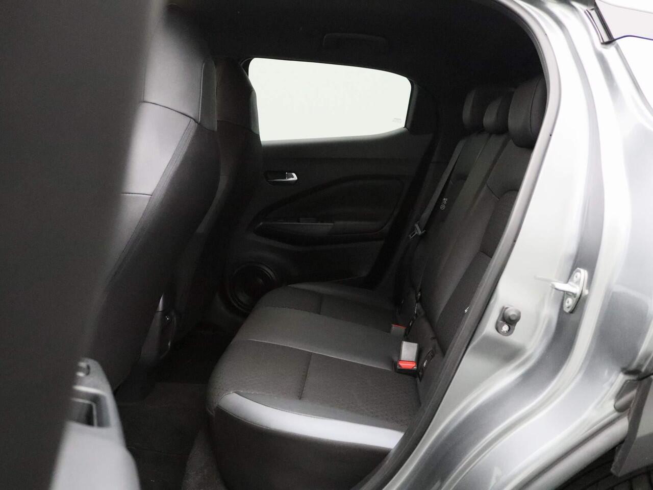 Nissan JUKE 1.6 Hybrid N-Connecta 143PK | Navigatie | Cruise en Climate Control | PDC | Achteruitrijcamera | Apple Carplay/Android Auto |