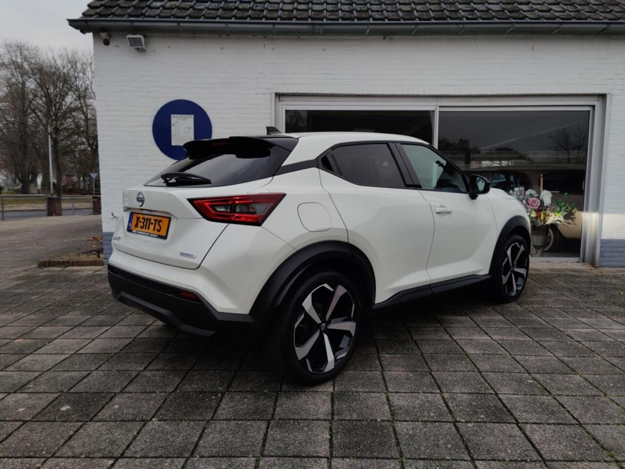 Nissan JUKE 1.6 Hybrid Tekna