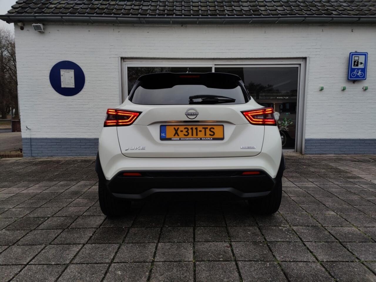 Nissan JUKE 1.6 Hybrid Tekna