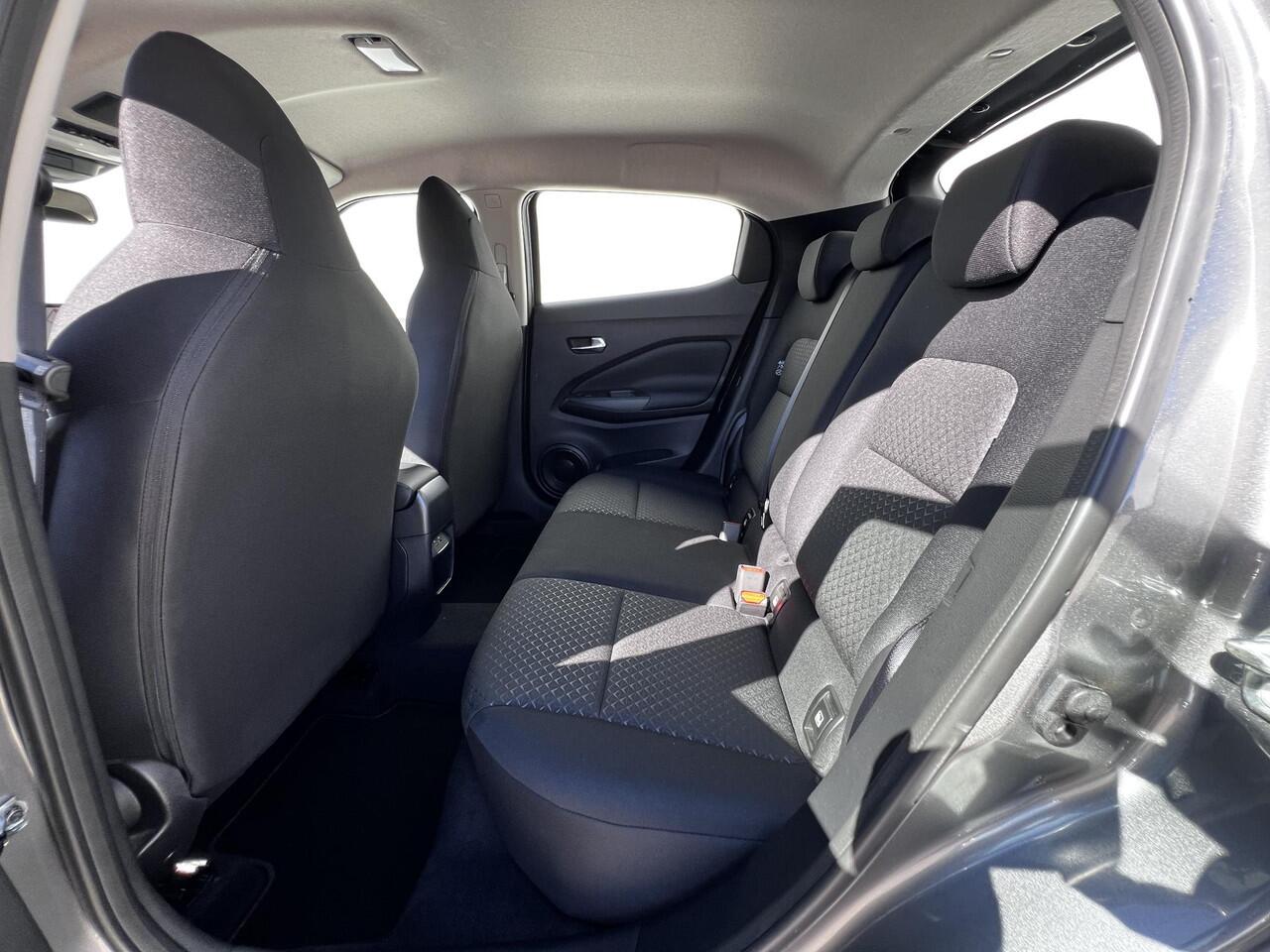 Nissan JUKE 1.0 DIG-T Business Access DCT 7 Automaat / Trekhaak ( 1.250 kg) / Navigatie / Stoelverwarming / Achteruitrijcamera / Apple Carplay Android / Climate control / All Season banden /