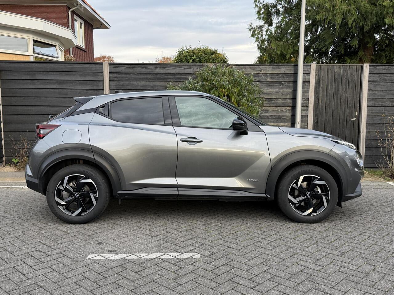 Nissan JUKE N-Connecta 1.6 Hybrid 143PK Automaat Navigatie, Achteruitrijcamera, Keyless, Parkeersensoren, Cruise Control, Climate Control
