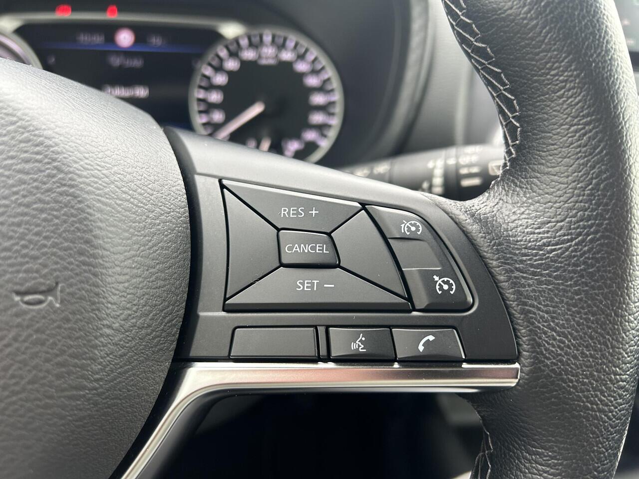 Nissan JUKE 1.6 Hybrid N-Connecta / Apple Carplay / Android auto / Navigatie / Cruise control / Climate control /