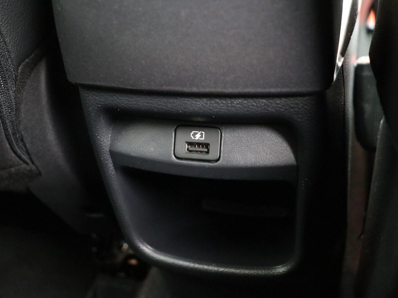 Nissan JUKE 1.0 DIG-T N-Design | 1e Eigenaar | Abd Onderhouden | Achteruitrijcamera | 19 Inch Velgen |