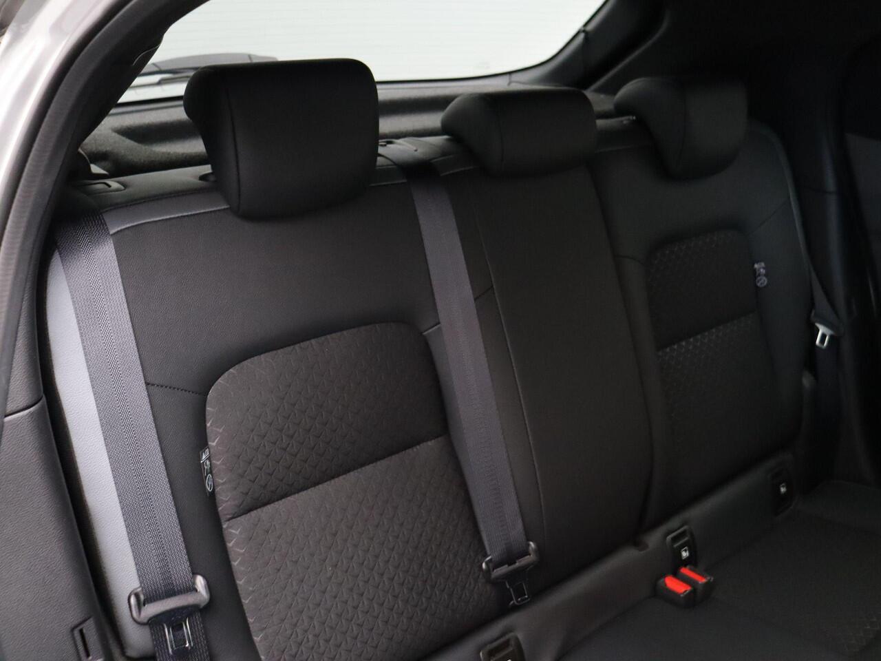 Nissan JUKE 1.0 DIG-T N-Design | 1e Eigenaar | Abd Onderhouden | Achteruitrijcamera | 19 Inch Velgen |