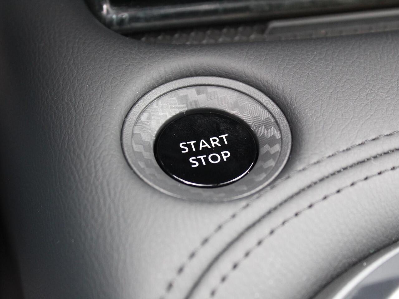 Nissan JUKE 1.6 Hybrid N-Design / ** ¤ 3.000,- Voorraadkorting **/ Nieuw uit voorraad leverbaar / Cold Pack / Technology Pack /