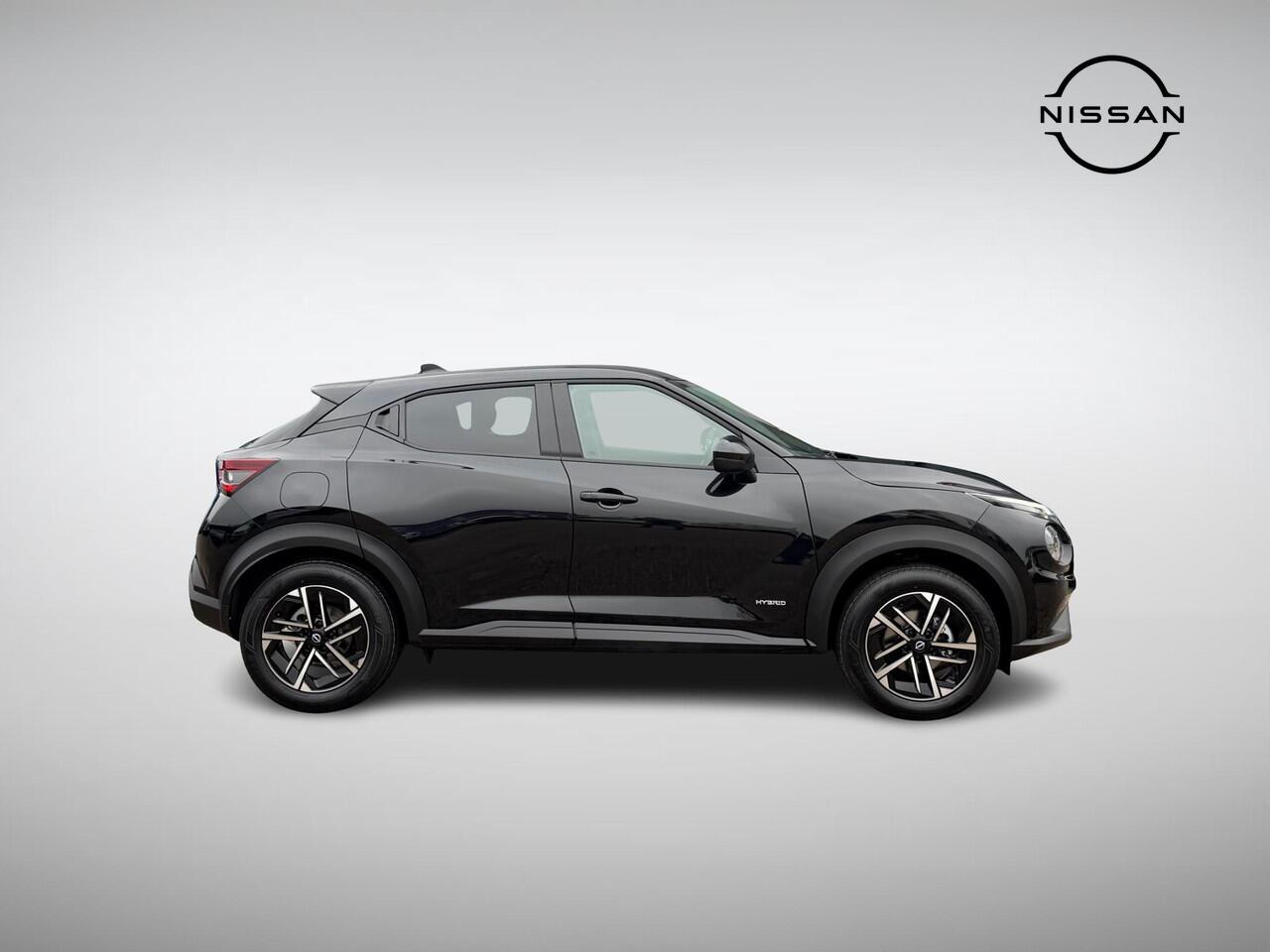 Nissan JUKE 1.6 Hybrid N-Connecta Cold Pack