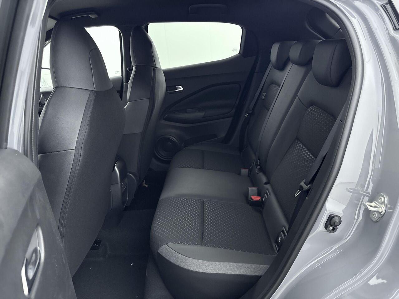 Nissan JUKE 1.6 Hybrid N-Connecta | Parkeersensoren voor en achter | Propilot | Airco | 17 inch lichtmetalen velgen