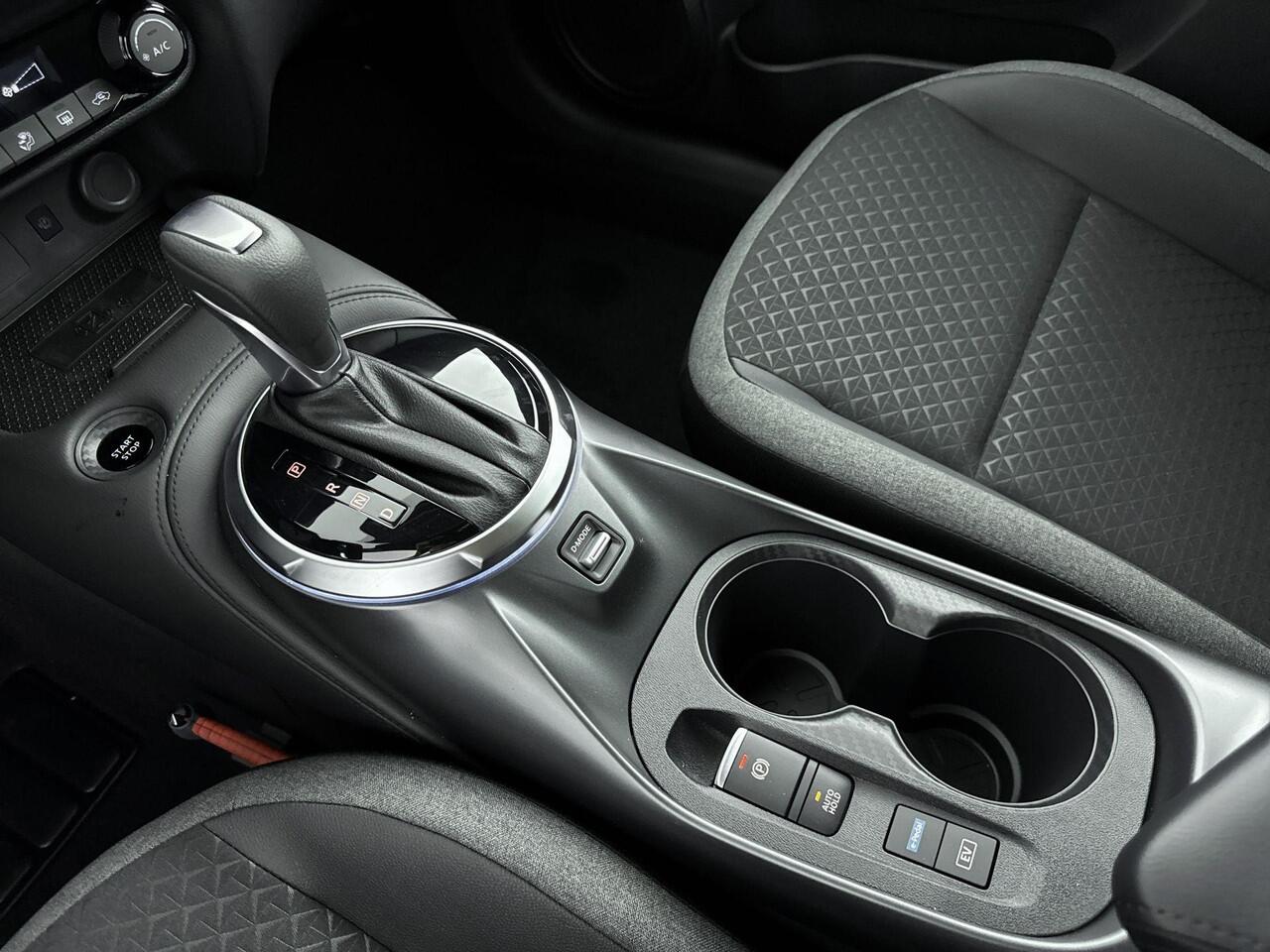 Nissan JUKE 1.6 Hybrid N-Connecta | Parkeersensoren voor en achter | Propilot | Airco | 17 inch lichtmetalen velgen