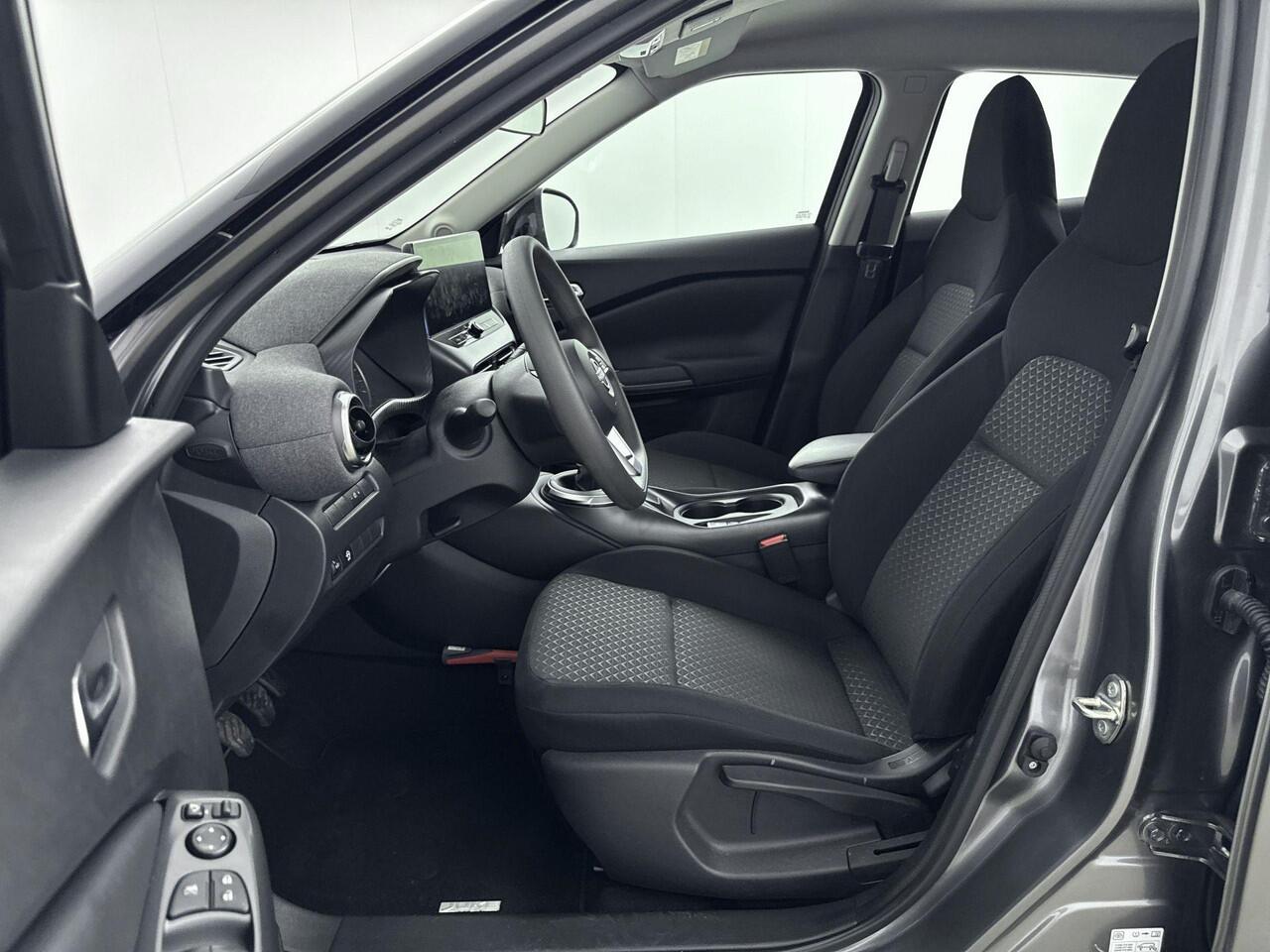 Nissan JUKE 1.0 DIG-T Acenta | Apple Carplay/Android Auto | Achteruitrijcamera | Climate Control | Stoelverwarming | Cruise Control