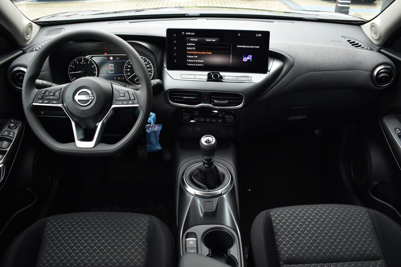 Nissan JUKE 1.0 DIG-T Acenta 114PK | Achteruitrijcamera | Apple CarPlay & Android Auto | Stoelverwarming | Climate Control | Parkeersensoren | LED Koplampen