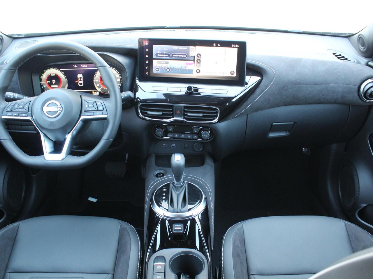 Nissan JUKE 1.6 Hybrid N-Design / Cold Pack Light / Technology Pack / Interior Pack /