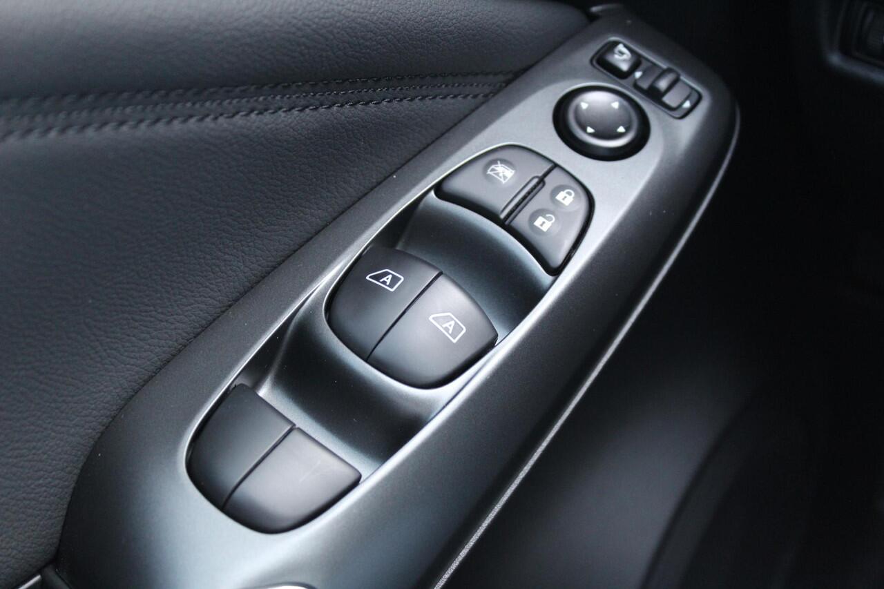 Nissan JUKE 1.6 Hybrid N-Design / ** ¤3.000,- KORTING ** / NIEUW uit voorraad leverbaar! / Cold Pack Light / Navigatie + Apple Carplay & Android Auto / Achteruitrijcamera / Cruise- en Climate Control