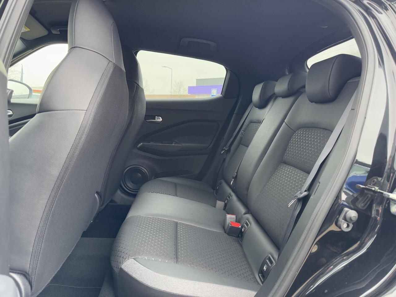 Nissan JUKE 1.6 Hybrid N-Connecta