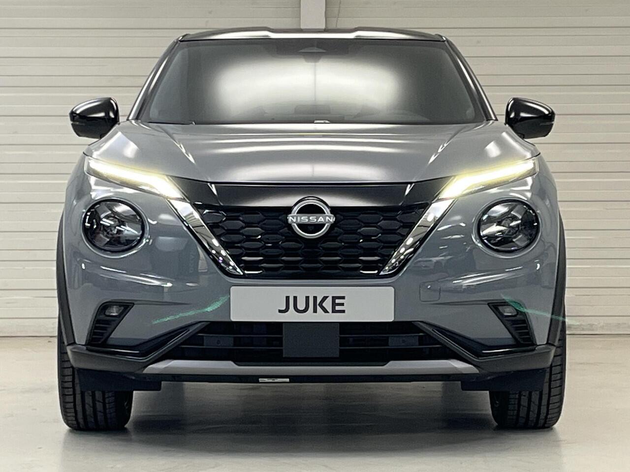 Nissan JUKE 1.6 Hybrid N-Sport / Stoelverwarming/Stuurverwarming / 360 Gradencamera / Adaptive Cruise Control / Navigatie /