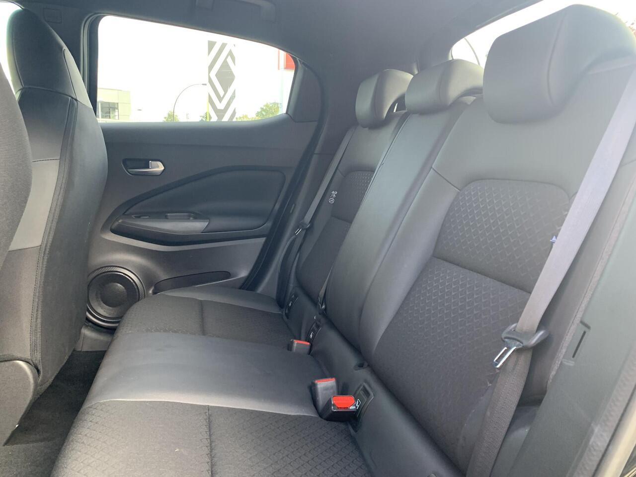 Nissan JUKE 1.0 DIG-T N-Connecta | Stoelverwarming | Climate Control | Achteruitrijcamera |