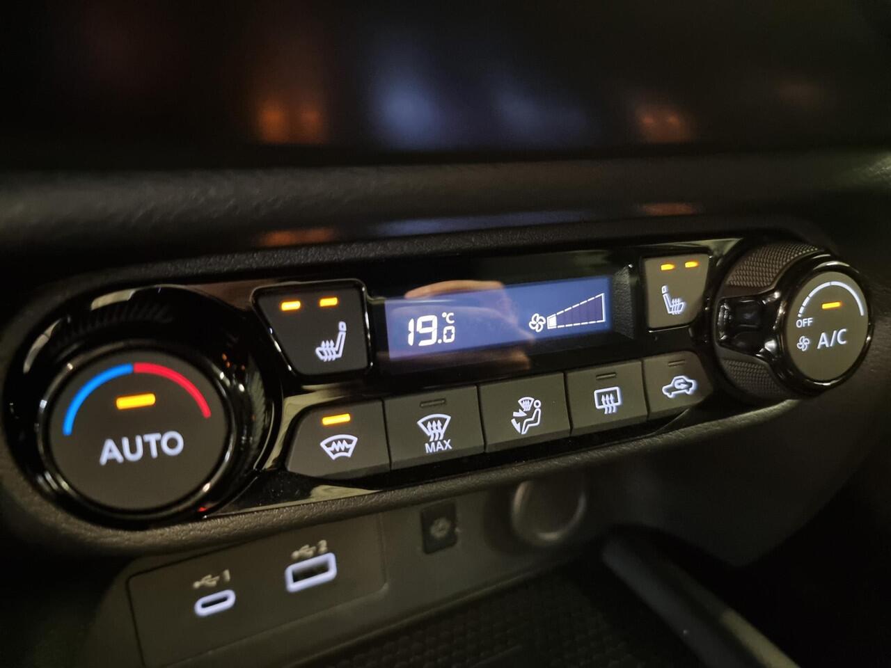 Nissan JUKE 1.0 DIG-T N-Connecta | Navigatie | Stoelverwaming | Achteruitrijcamera |