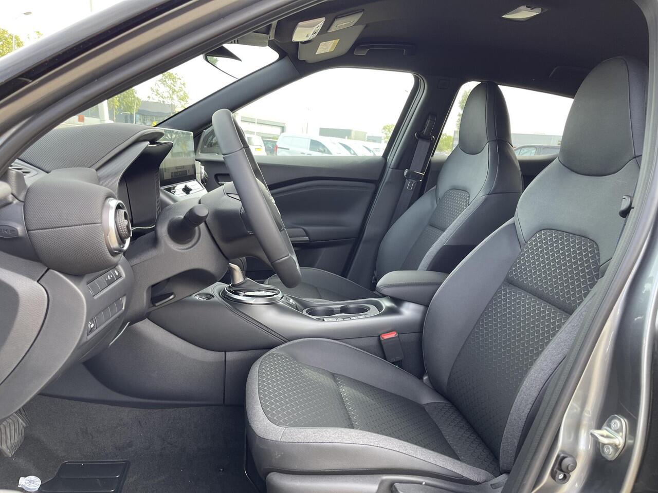 Nissan JUKE 1.6 Hybrid N-Connecta Cold Pack