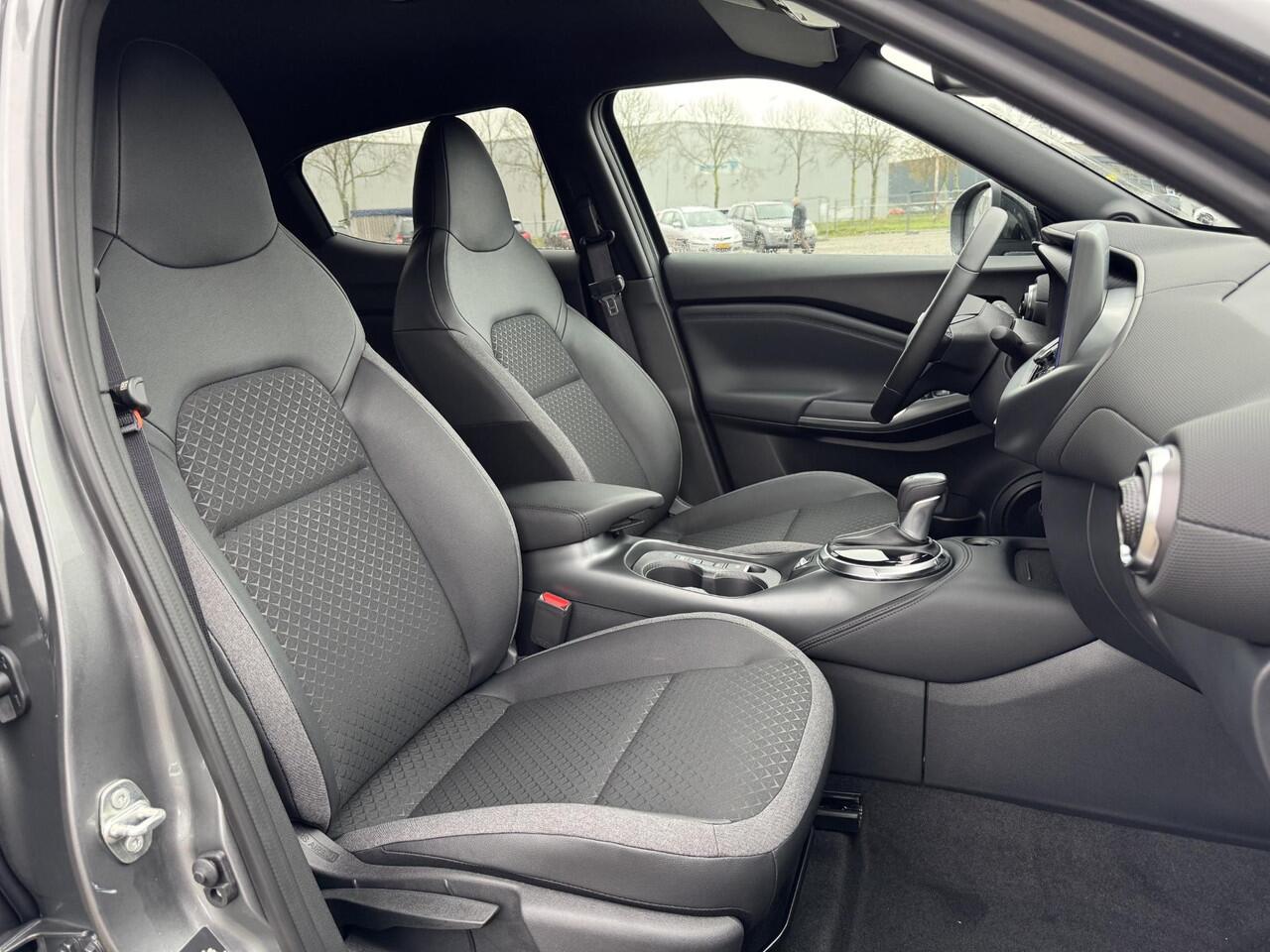 Nissan JUKE 1.6 Hybrid N-Connecta Cold Pack