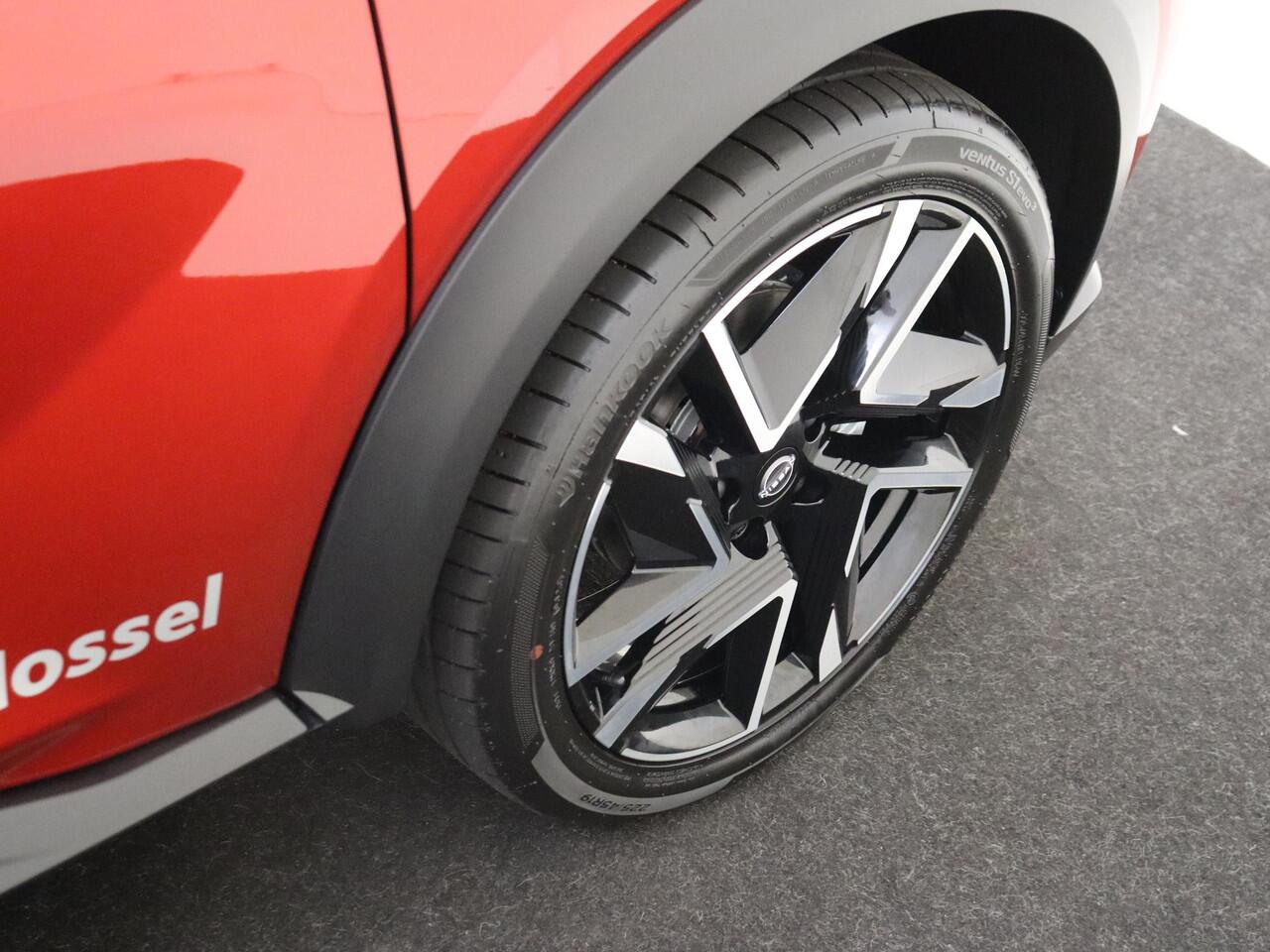 Nissan JUKE 1.6 Hybrid N-Design 143PK | Automaat | Navigatie | 360 Graden Camera | Adaptieve Cruise Control | Stoel- en Stuurverwarming | Apple CarPlay & Android Auto